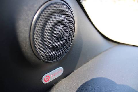 2023 Abarth 695 — sličica 15