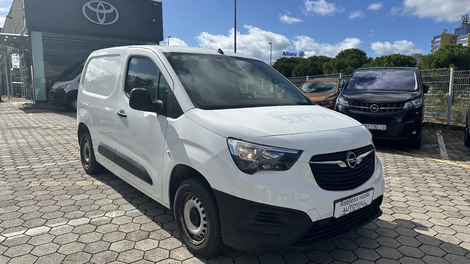 2020 Opel Combo van — fotografija 4