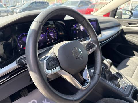 2024 Volkswagen Golf — sličica 26