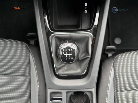 2020 Škoda Octavia Combi — sličica 19