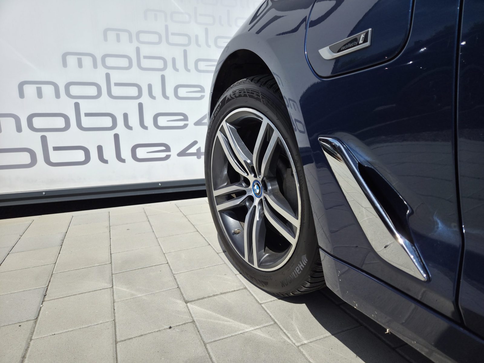 2021 BMW Serija 5 — fotografija 5