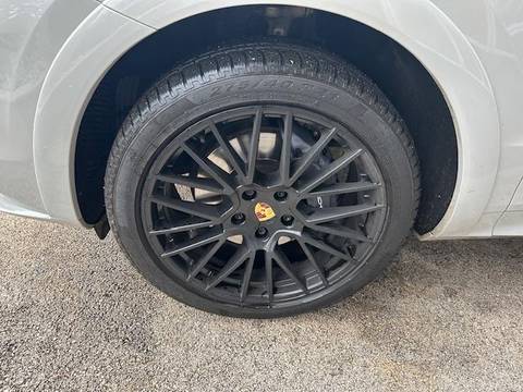 2021 Porsche Cayenne — sličica 10