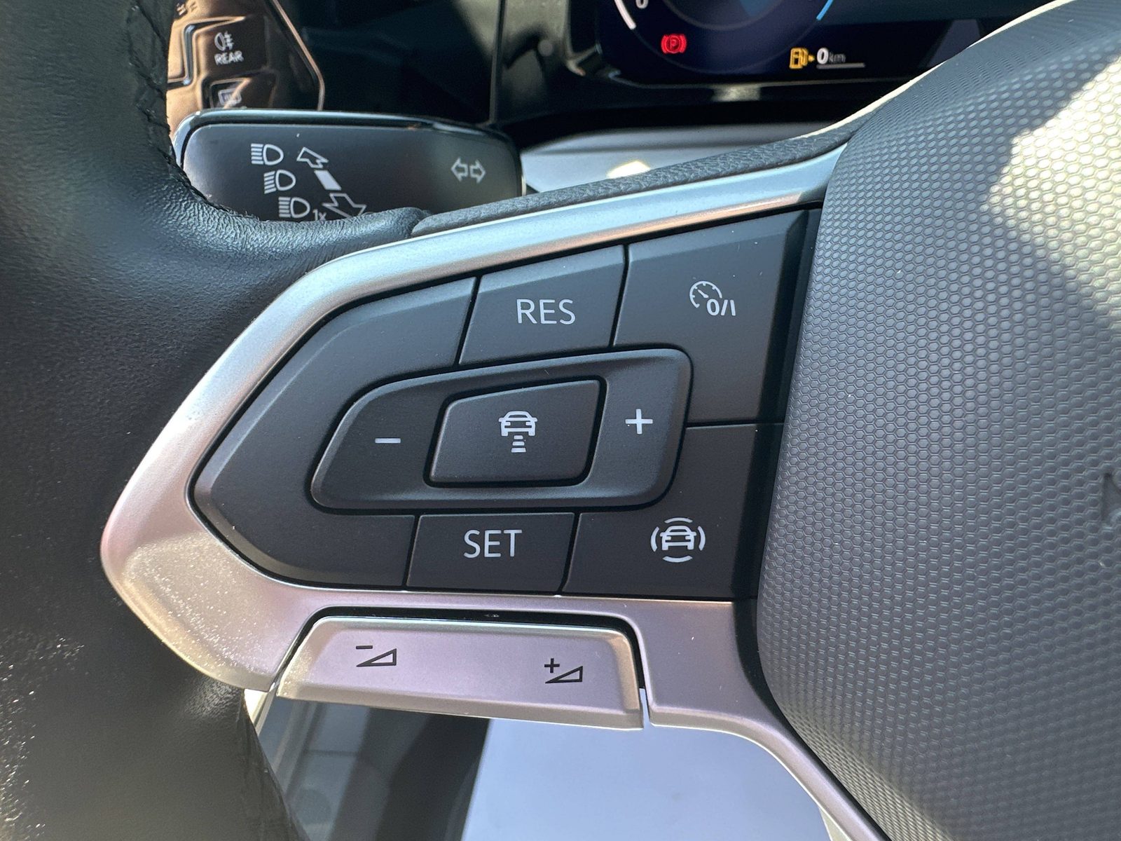 2024 Volkswagen Golf — fotografija 24