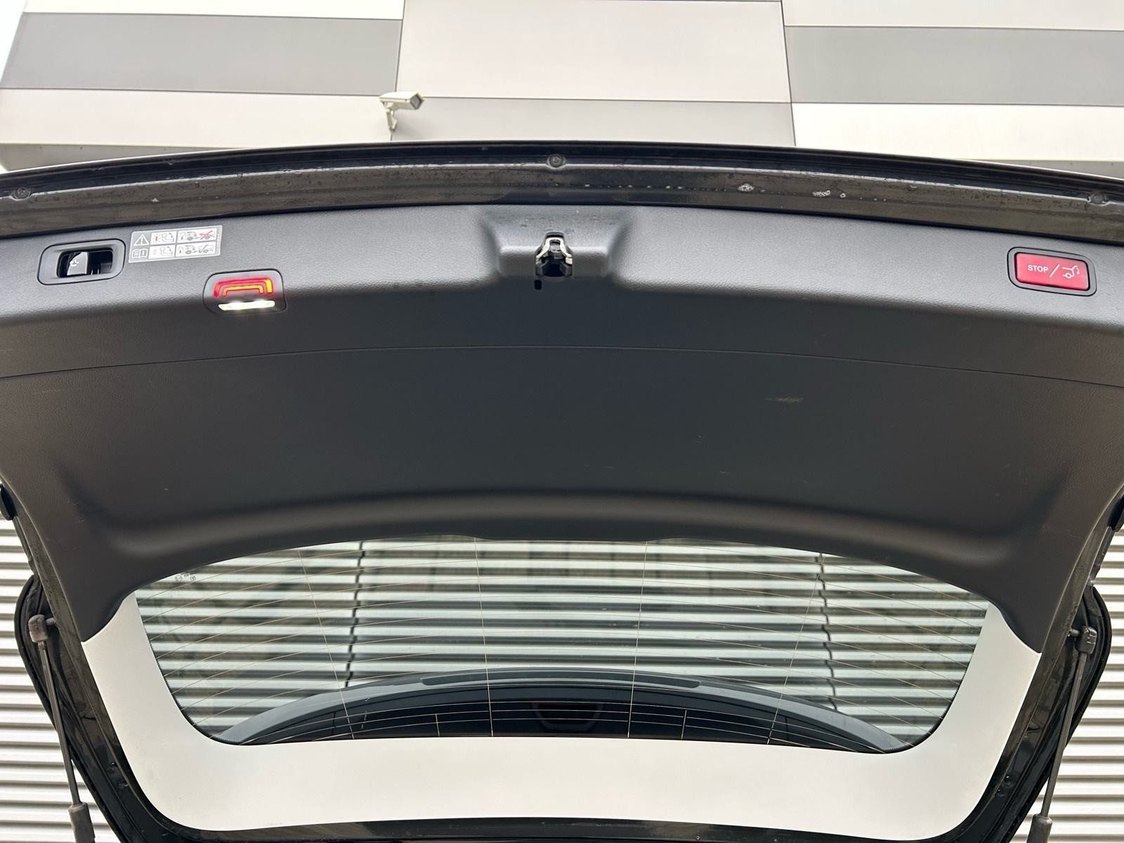 2022 Mercedes-Benz C-klasa — fotografija 15