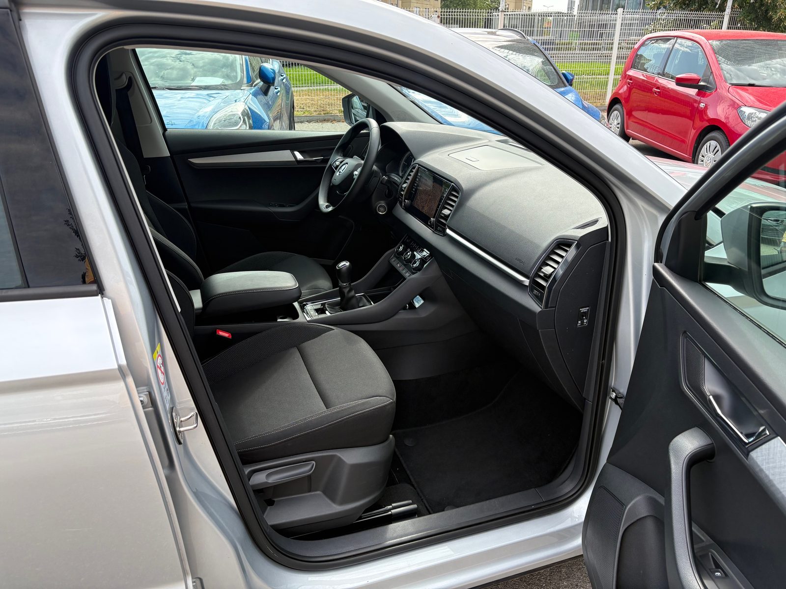 Škoda Karoq — fotografija 14