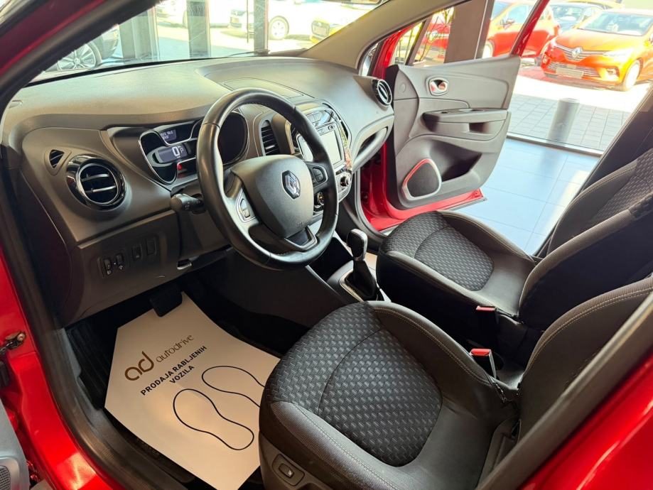 2019 Renault Captur — fotografija 14