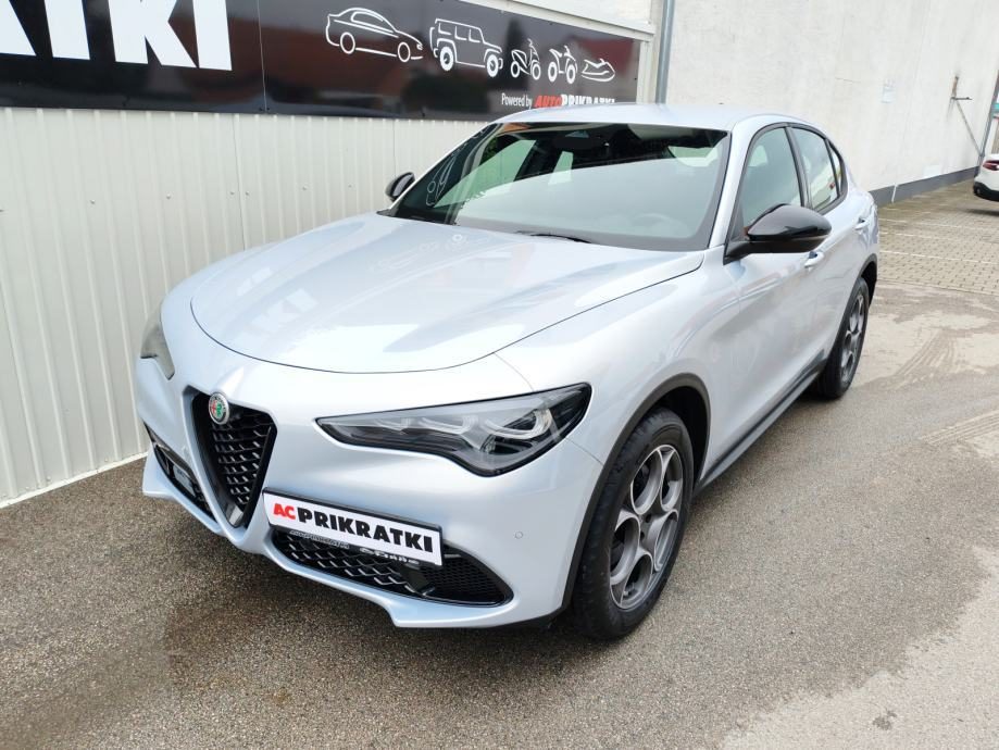 2024 Alfa Romeo Stelvio — fotografija 7