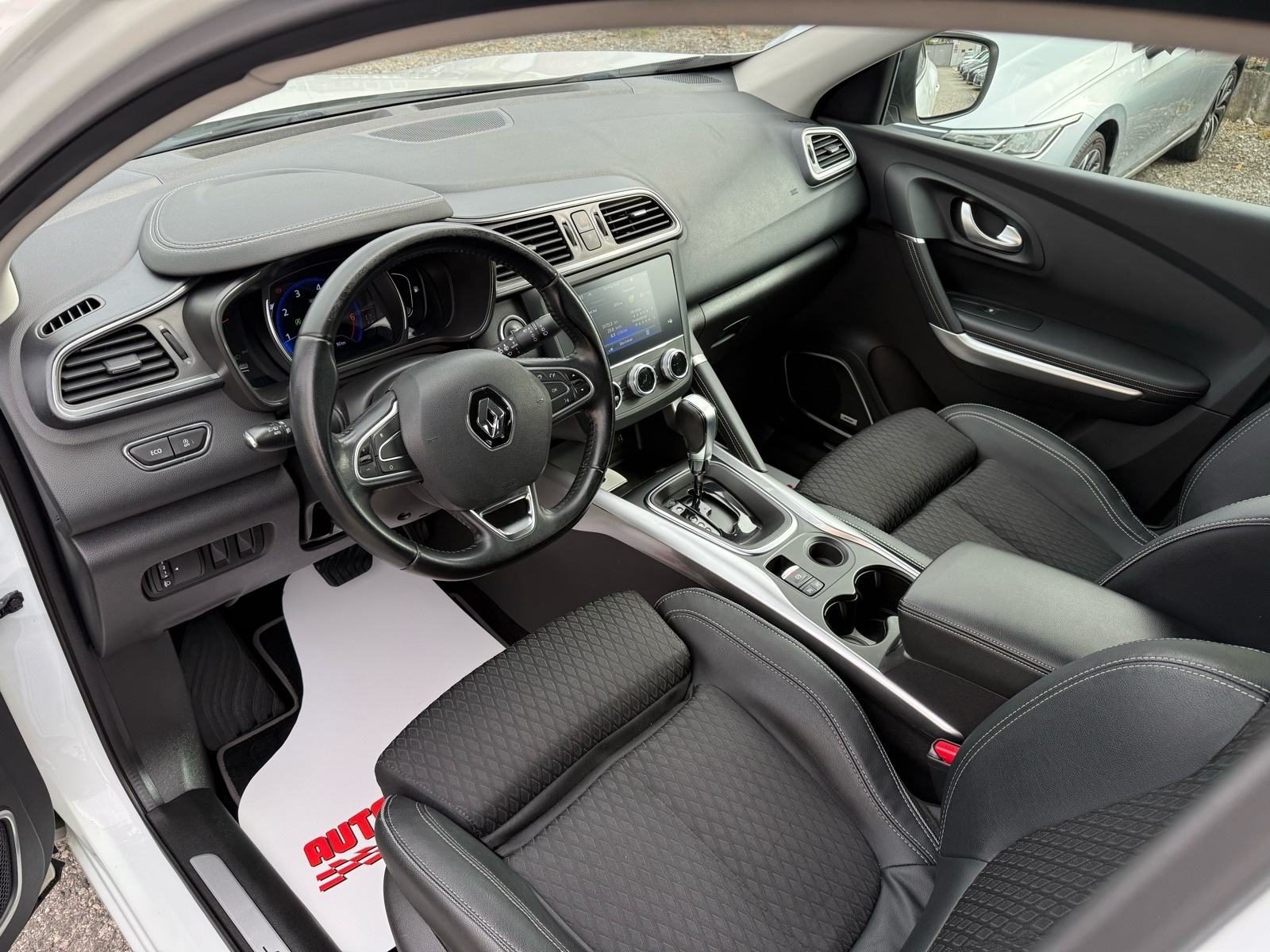 2019 Renault Kadjar — fotografija 10