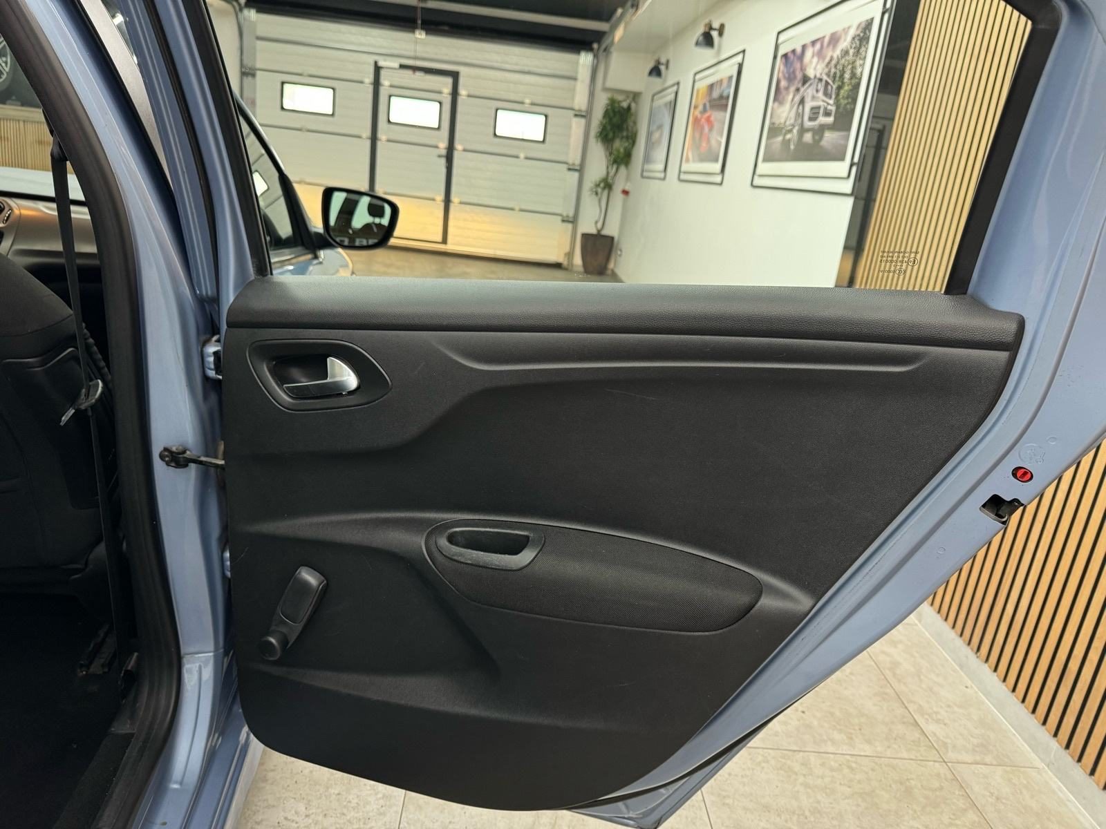 2013 Citroën C-Elysee — fotografija 16
