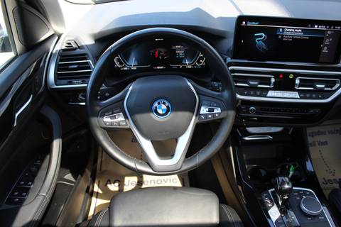 2022 BMW X3 — sličica 9