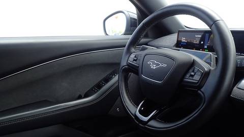 2022 Ford Mustang — sličica 8
