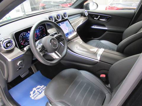 2025 Mercedes-Benz GLC — sličica 16