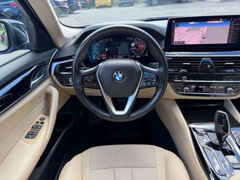 2021 BMW Serija 5 — sličica 9
