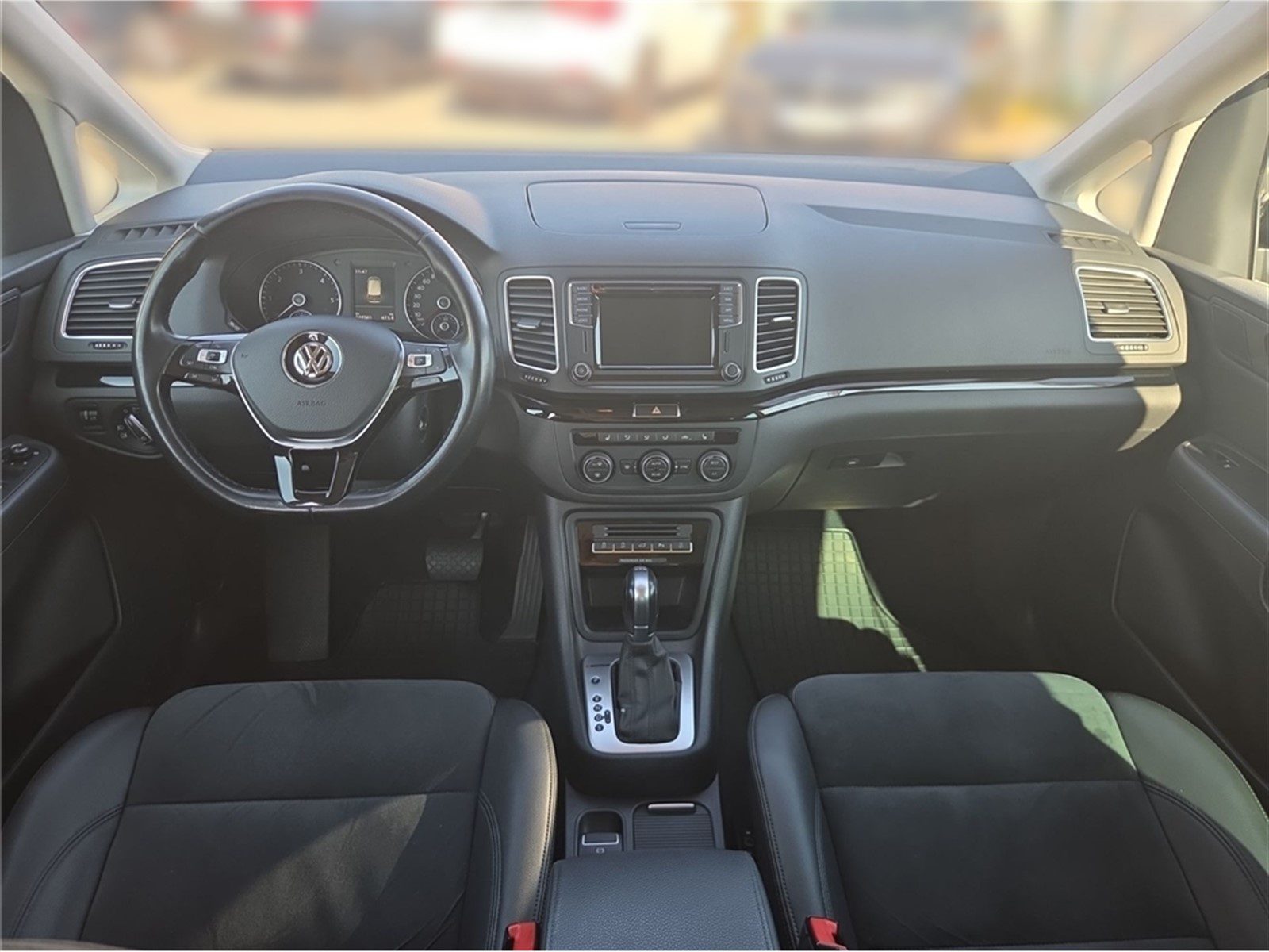 2018 Volkswagen Sharan — fotografija 10