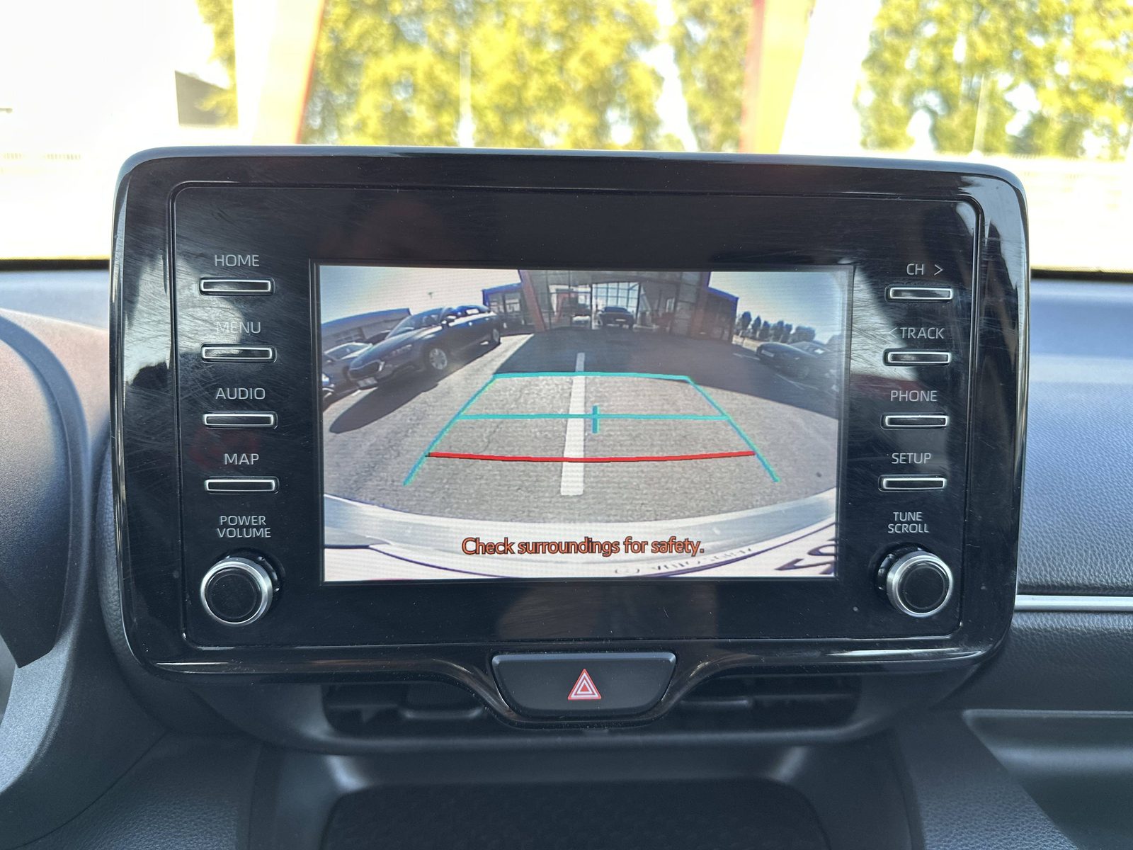 2022 Toyota Yaris — fotografija 14