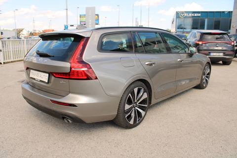 2021 Volvo V60 — sličica 5