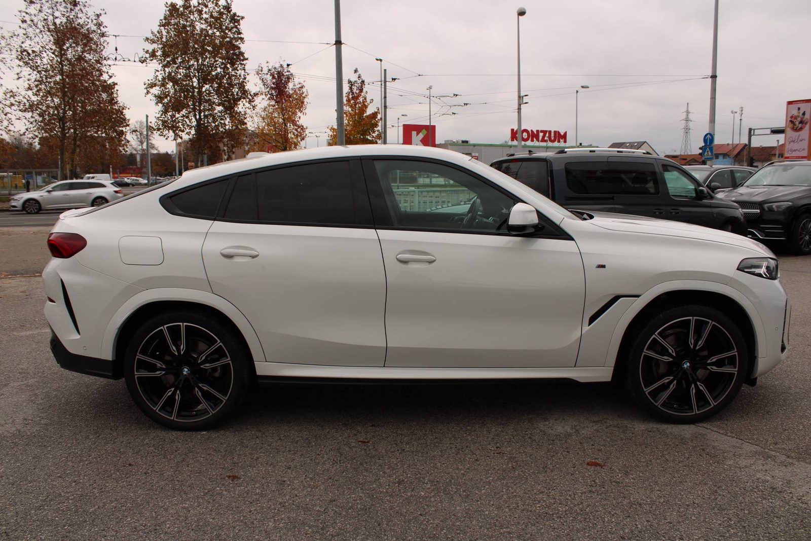 2023 BMW X6 — fotografija 4