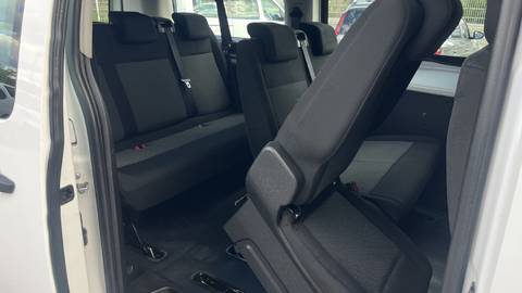 2021 Opel Vivaro — sličica 18