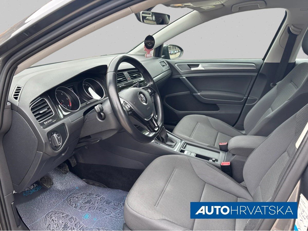 2019 Volkswagen Golf vii — fotografija 13