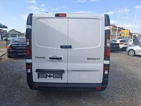 2022 Renault Trafic — sličica 6