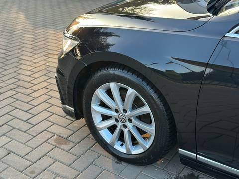 2016 Volkswagen Passat R-Line — sličica 8