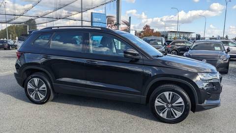 2022 Škoda Karoq — sličica 4
