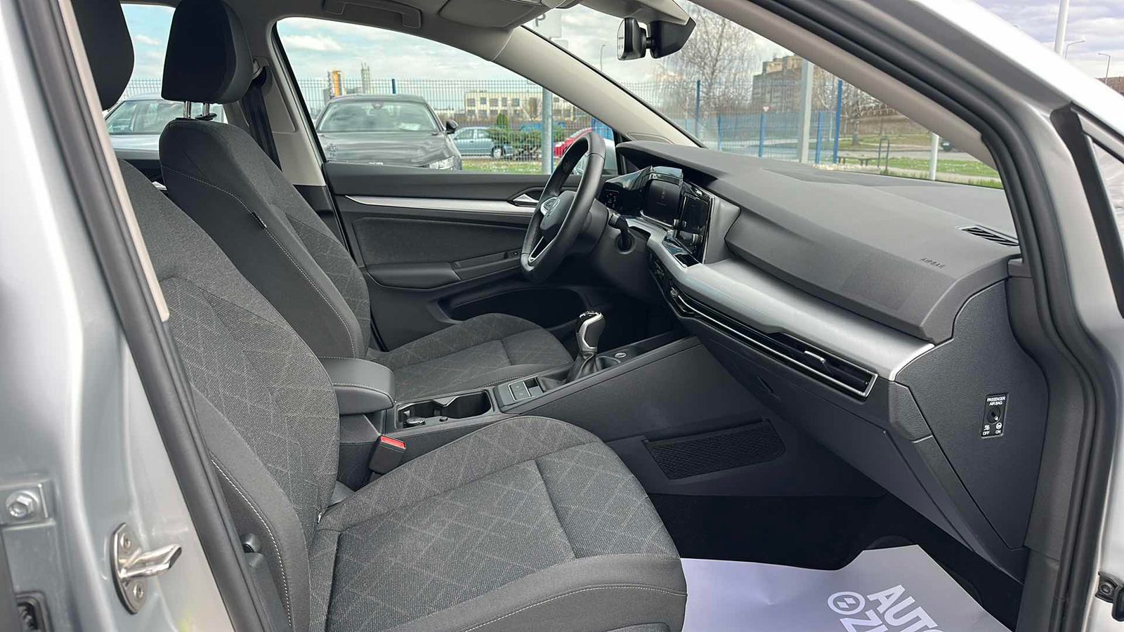 2024 Volkswagen Golf — fotografija 9