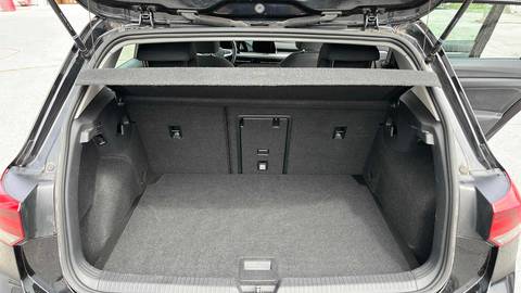 2023 Volkswagen Golf — sličica 12