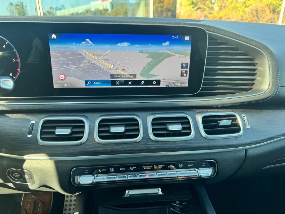 2022 Mercedes-Benz GLE — fotografija 14