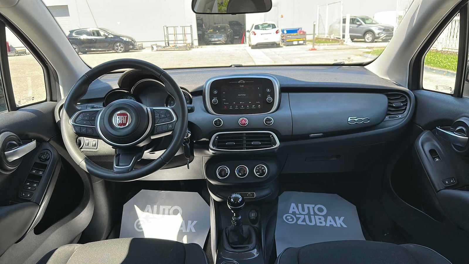 2023 Fiat 500X — fotografija 11