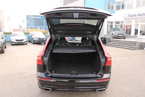 2020 Volvo XC60 — sličica 9
