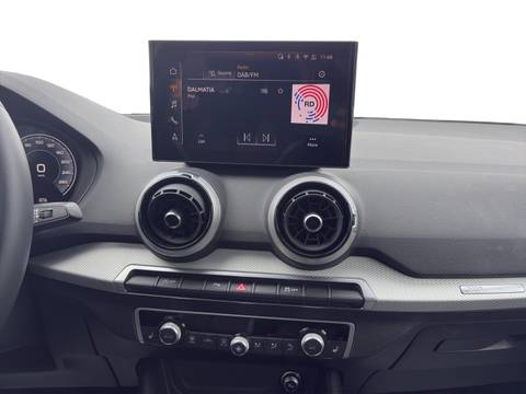 2025 Audi Q2 — sličica 15