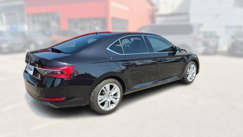2021 Škoda Superb — sličica 7