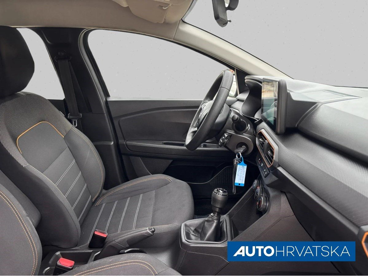 2022 Dacia Sandero — fotografija 15