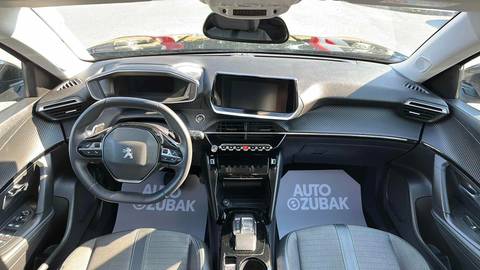 2022 Peugeot 2008 — sličica 11