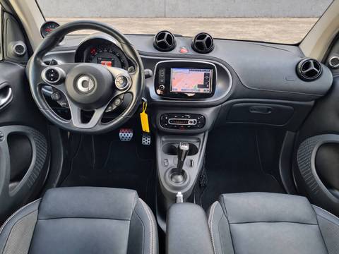 2018 Smart fortwo — sličica 12