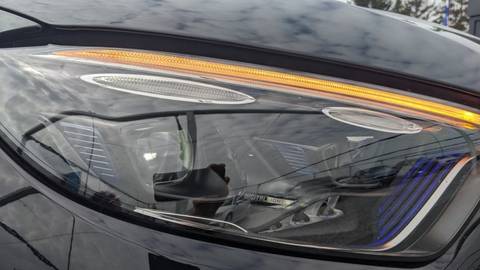 2025 Mercedes-Benz GLC — sličica 3