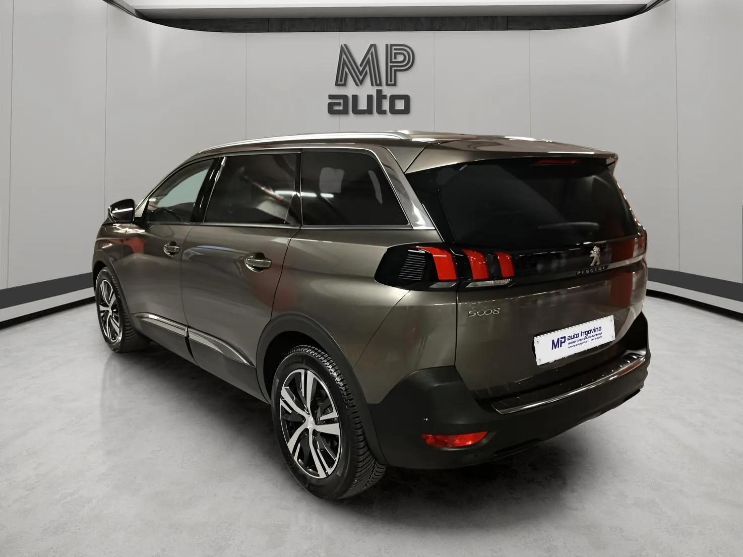 2020 Peugeot 5008 — fotografija 11