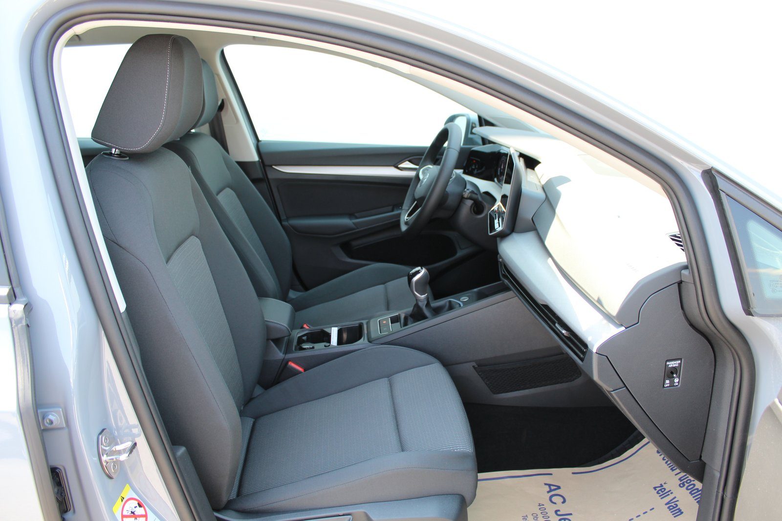 2026 Volkswagen Golf — fotografija 11