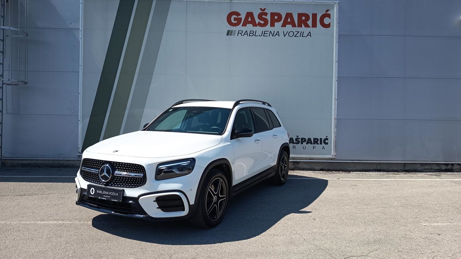 2025 Mercedes-Benz GLB AMG Line — fotografija 18