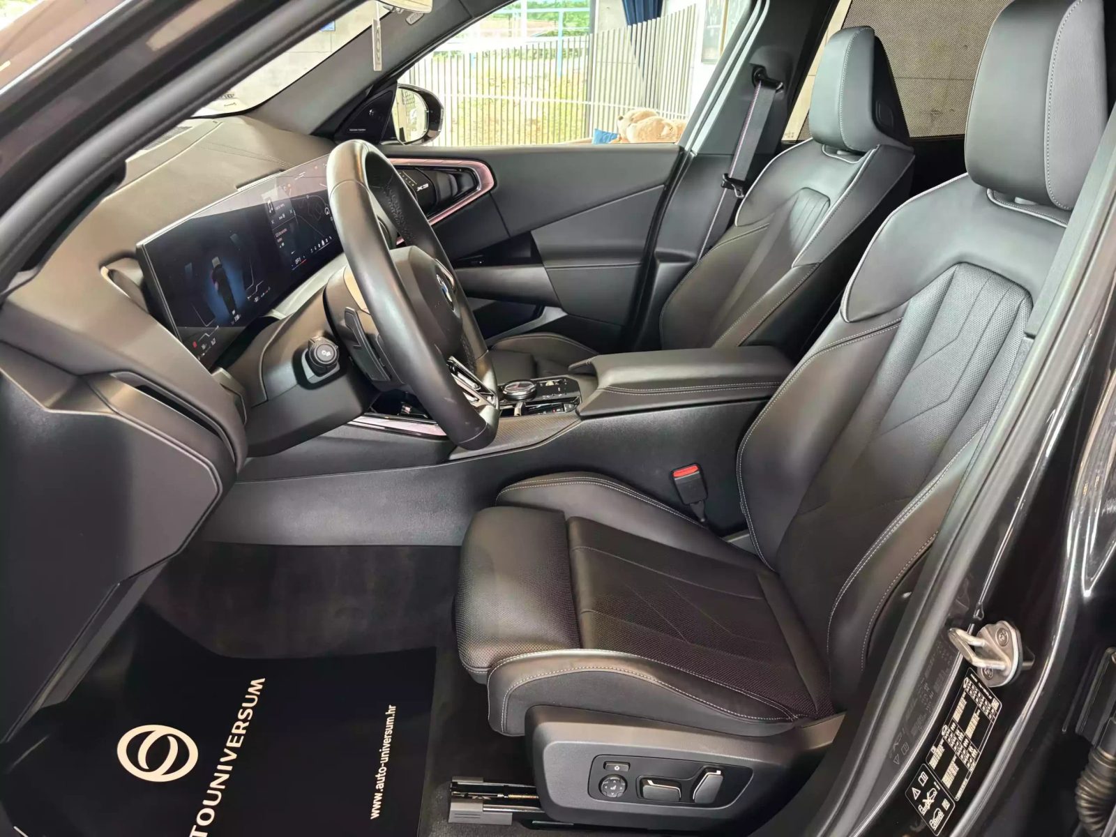 2025 BMW X3 — fotografija 28