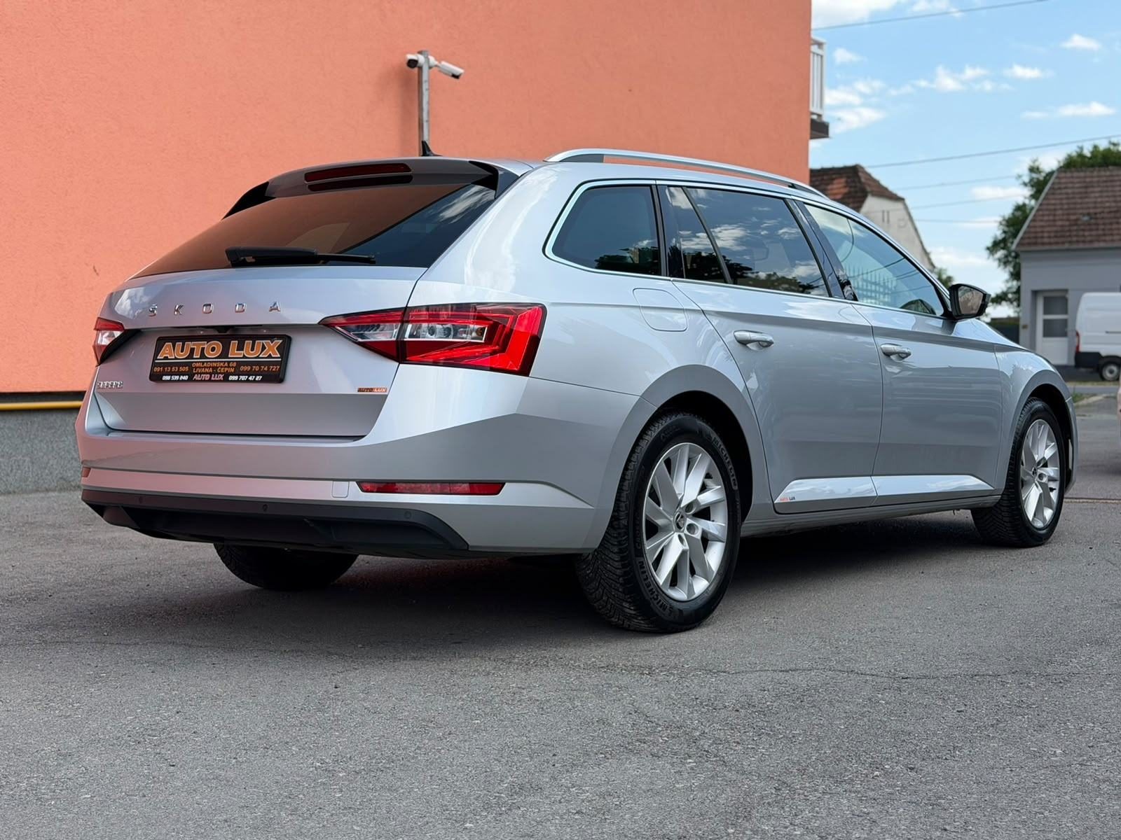 2023 Škoda Superb Estate — fotografija 7