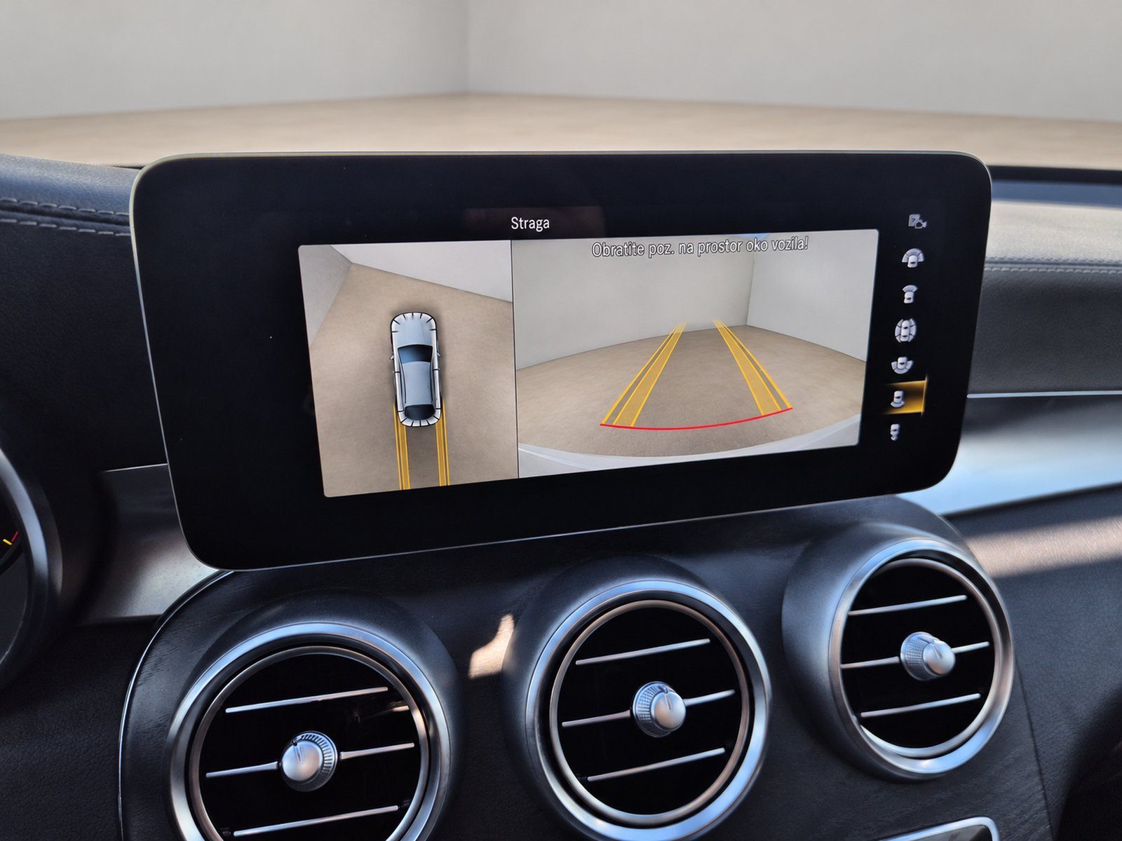 2019 Mercedes-Benz GLC — fotografija 23