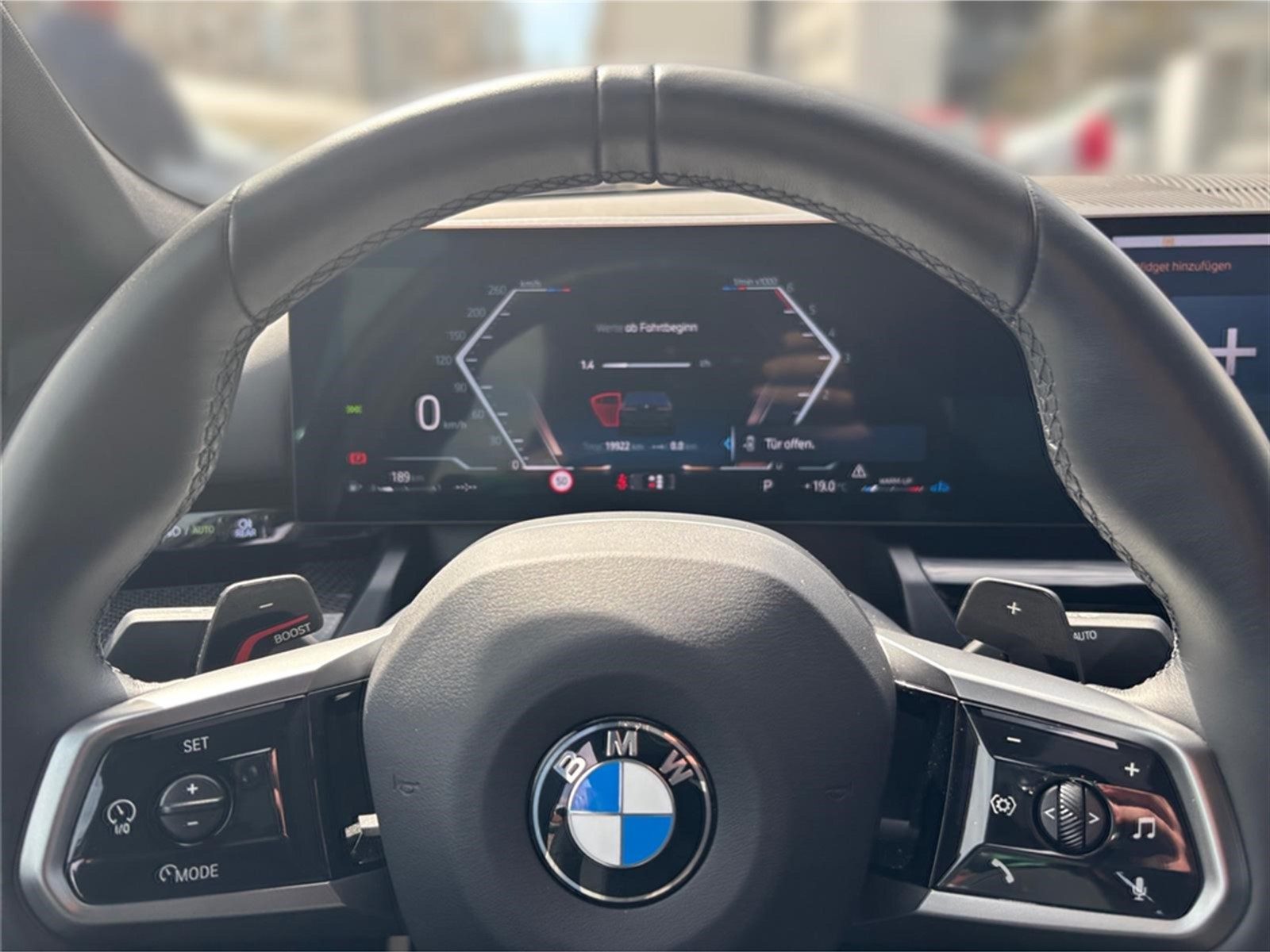 2023 BMW Serija 5 — fotografija 8