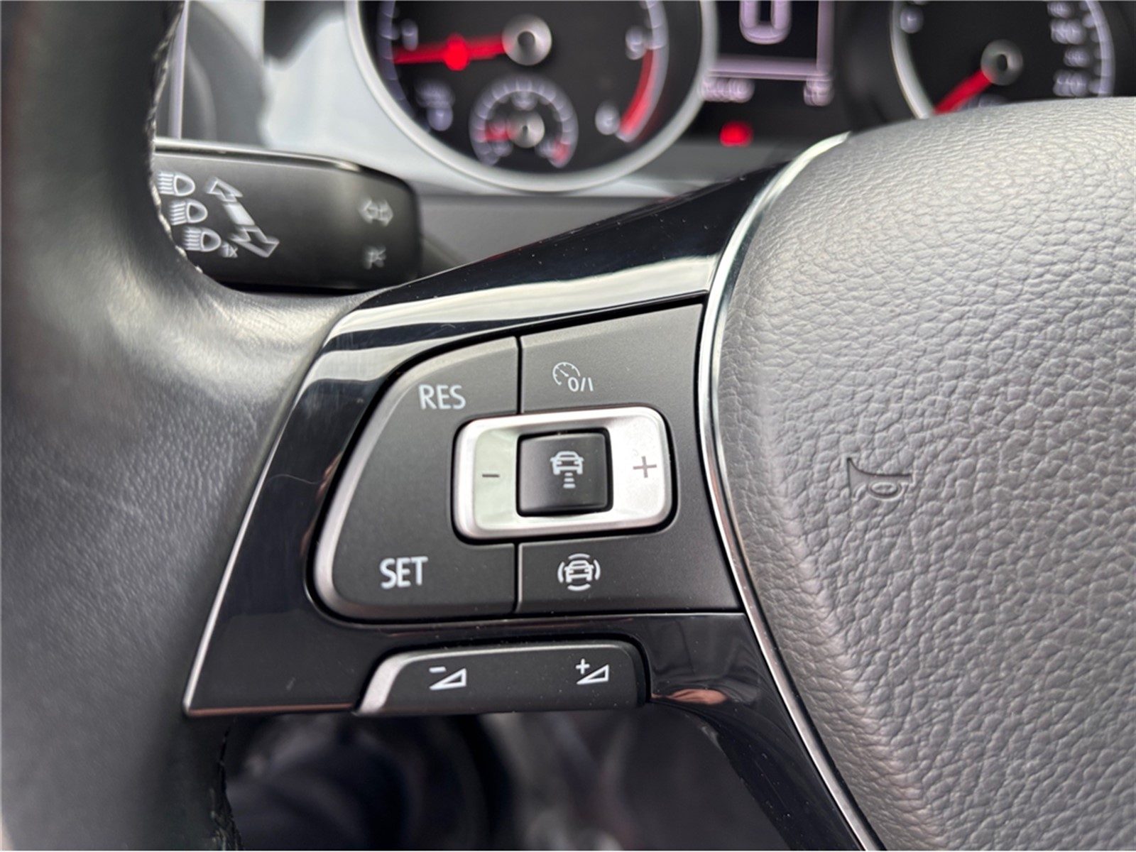 2019 Volkswagen Golf — fotografija 14