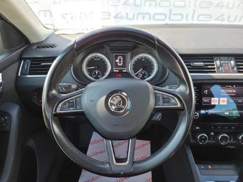 2018 Škoda Octavia — sličica 9