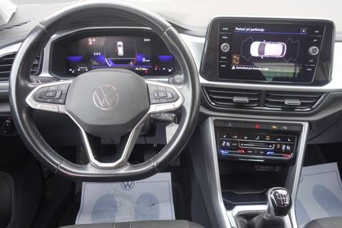 2023 Volkswagen T-Roc — sličica 11