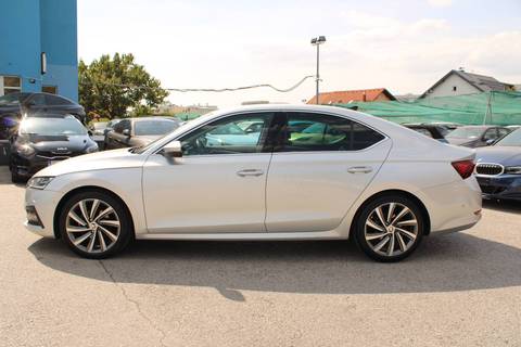 2022 Škoda Octavia — sličica 8