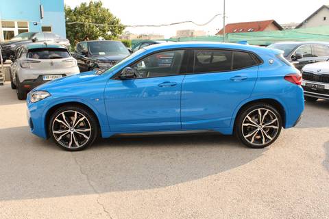 2022 BMW X2 — sličica 8