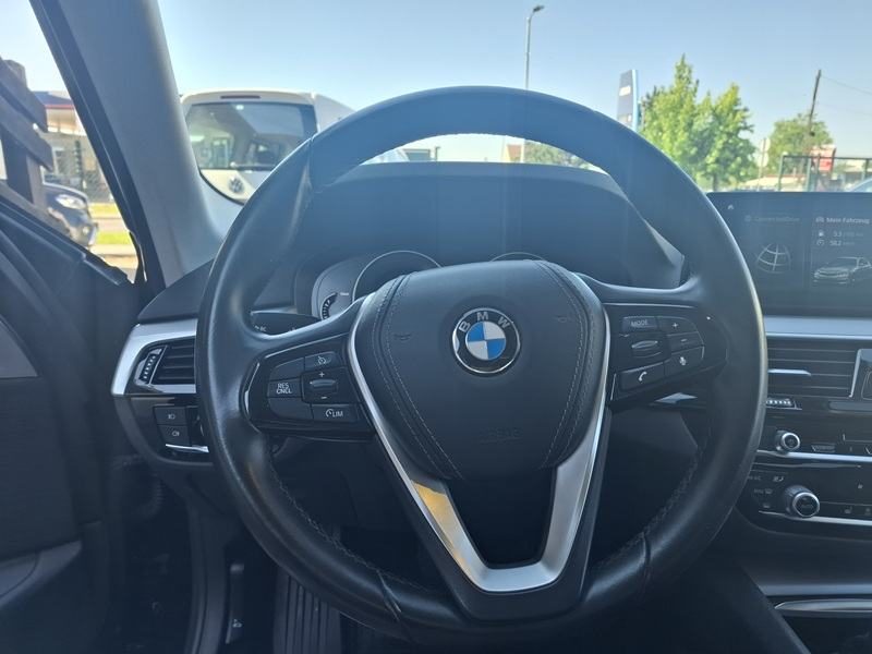 2017 BMW serija — fotografija 12